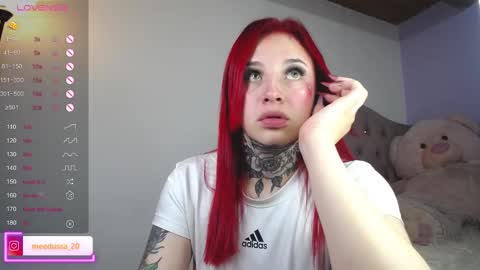 Snapshot of medusa_20 chatting on December 28, 8:48 am Johana online show from December 28, 8:48 am