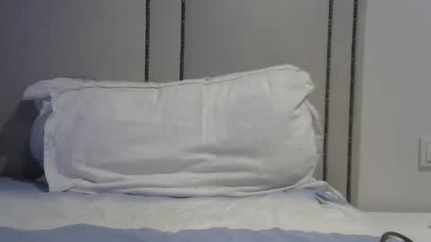 Snapshot of medusalady chatting on December 8, 2:19 pm medusalady online show from December 8, 2:19 pm