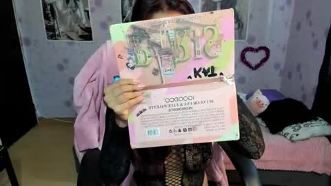 Katrina online show from November 24, 7:35 pm