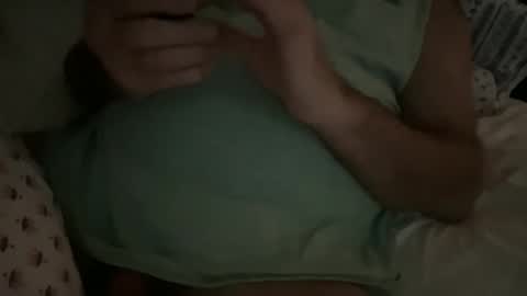 Snapshot of mee_only1 chatting on December 14, 10:20 am mee_only1 online show from December 14, 10:20 am