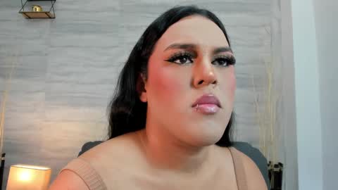 meegan_lopezz online show from March 4, 9:22 pm