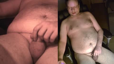 Snapshot of megahorny42 chatting on December 15, 3:44 am Foxyvidler online show from December 15, 3:44 am