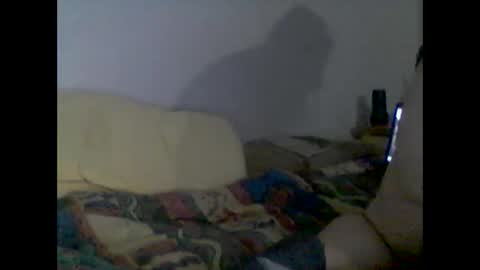 Snapshot of megaloxuan chatting on November 9, 9:24 pm Rockloud online show from November 9, 9:24 pm