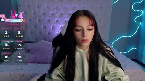 Snapshot of megan__cole1 chatting on November 27, 4:14 am Megan online show from November 27, 4:14 am