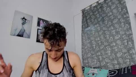 Snapshot of megan_and_clohe chatting on October 25, 6:57 pm M E G A N online show from October 25, 6:57 pm