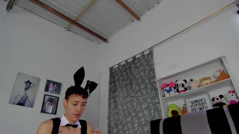 Snapshot of megan_and_clohe chatting on October 30, 6:52 pm M E G A N online show from October 30, 6:52 pm