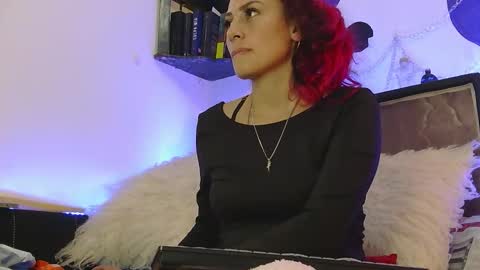 Megan online show from November 27, 3:03 pm