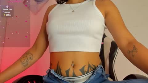 Megan  online show from January 31, 1:23 pm