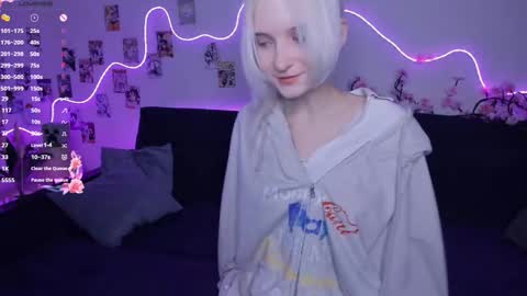 Megan and Anna online show from November 16, 9:31 pm