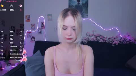 Megan and Anna online show from April 4, 5:10 pm