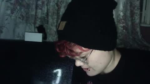 Megan and sophi online show from December 29, 9:17 am