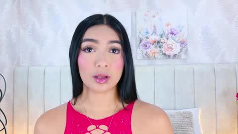 Carolina Paez online show from April 20, 12:19 pm