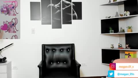 Snapshot of megan_n chatting on September 10, 10:37 am MEGAN online show from September 10, 10:37 am