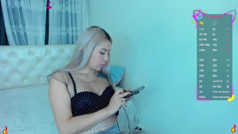 Snapshot of megan_sexrose chatting on November 10, 2:21 am Megan rose online show from November 10, 2:21 am