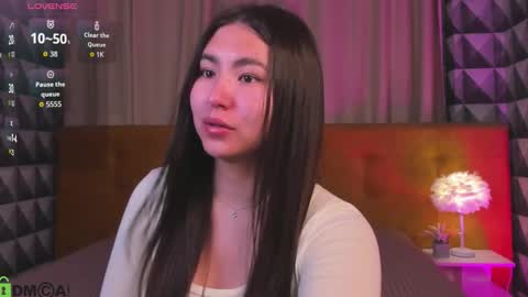 Megan online show from October 14, 9:32 am