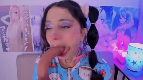 Snapshot of megan_yagami chatting on January 24, 2:18 am Megan online show from January 24, 2:18 am