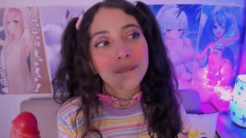 Snapshot of megan_yagami chatting on February 20, 5:12 am Megan online show from February 20, 5:12 am