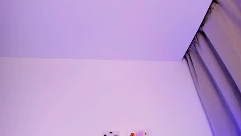 Snapshot of megan_yagami chatting on February 20, 8:17 am Megan online show from February 20, 8:17 am