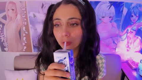 Snapshot of megan_yagami chatting on February 28, 4:32 am Megan online show from February 28, 4:32 am