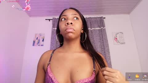 Snapshot of meganbarko chatting on November 16, 5:24 am megan online show from November 16, 5:24 am