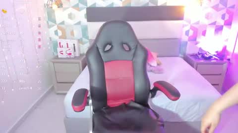 Megan  online show from February 17, 12:38 pm