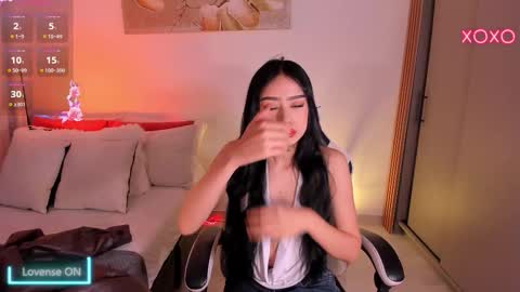 megan lake online show from March 21, 12:32 pm