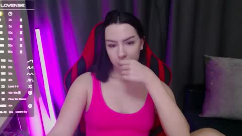 meganluss online show from January 13, 7:35 am