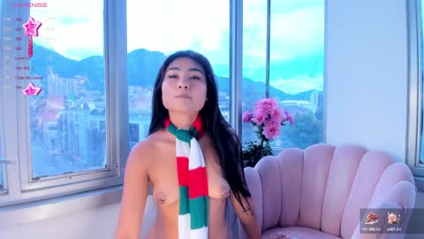 Mara online show from December 20, 4:36 pm