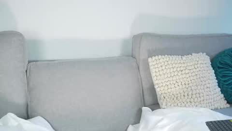 Mara online show from October 2, 2:57 pm