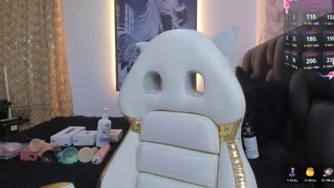 Megan  online show from November 10, 8:13 am