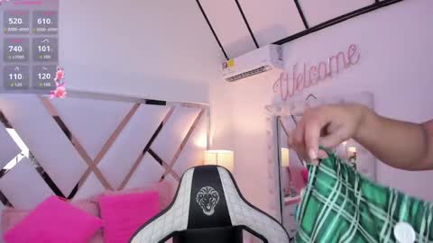 Megan  online show from April 7, 8:53 pm