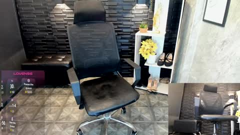 Megan online show from January 2, 6:23 pm