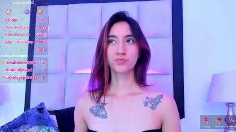 Snapshot of meganpresleyy chatting on March 4, 6:18 pm Megan Presley online show from March 4, 6:18 pm