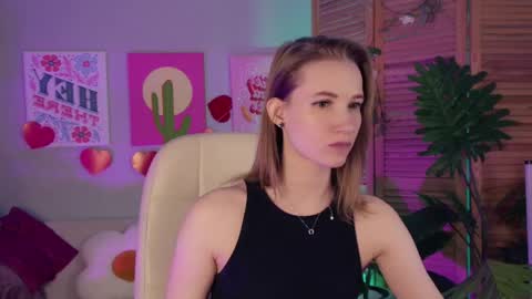 megan online show from April 12, 5:40 pm