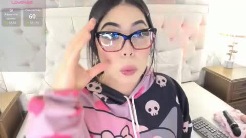 Snapshot of meganstar__ chatting on September 9, 11:32 am Megan online show from September 9, 11:32 am