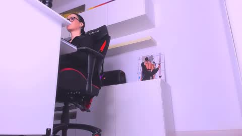 Snapshot of meganstones chatting on January 10, 9:20 pm Megan online show from January 10, 9:20 pm