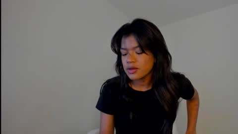 Snapshot of meganthompsonn chatting on September 14, 3:27 am Megan online show from September 14, 3:27 am