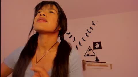 Snapshot of meganthompsonn chatting on September 23, 6:22 pm Megan online show from September 23, 6:22 pm
