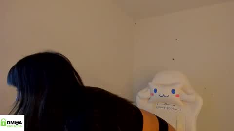 Snapshot of meganthompsonn chatting on November 6, 11:44 am Megan online show from November 6, 11:44 am