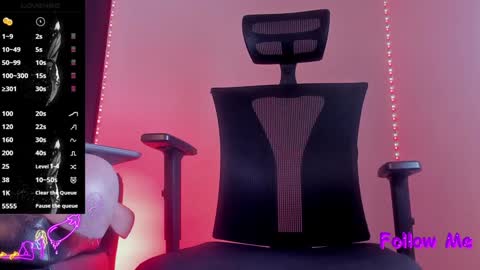 Megan online show from February 6, 11:04 pm