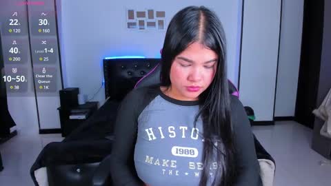 Snapshot of meghan_as chatting on March 4, 12:44 pm meghan_as online show from March 4, 12:44 pm