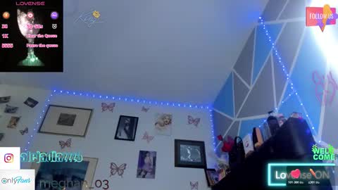 Snapshot of meghan_sexyy chatting on December 16, 3:39 pm Alejandra 3 online show from December 16, 3:39 pm