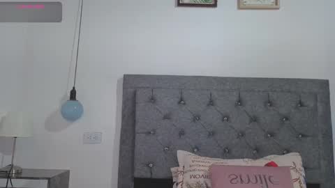 Snapshot of meghan_taylor__ chatting on September 12, 8:53 pm Meghan online show from September 12, 8:53 pm