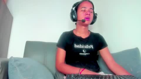 Meghan Alexandra Susex Fenty online show from February 28, 2:34 am