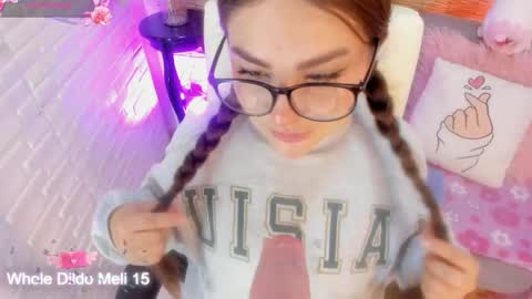 Snapshot of mei_millers chatting on December 5, 11:41 am MELISSA online show from December 5, 11:41 am