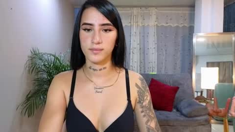 Mei online show from February 21, 11:10 pm