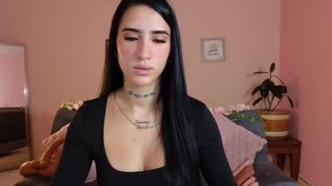 Mei online show from October 10, 11:20 am