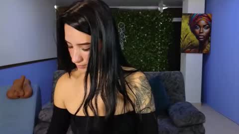 Mei online show from November 8, 12:05 pm