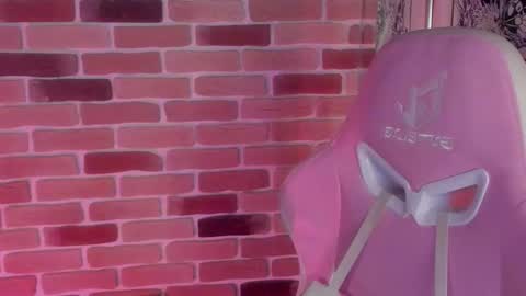 Katie  Payne online show from November 9, 3:21 pm