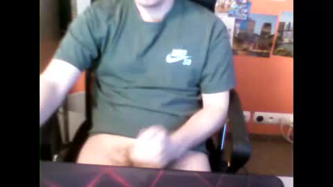 meks5544 online show from April 4, 5:32 pm